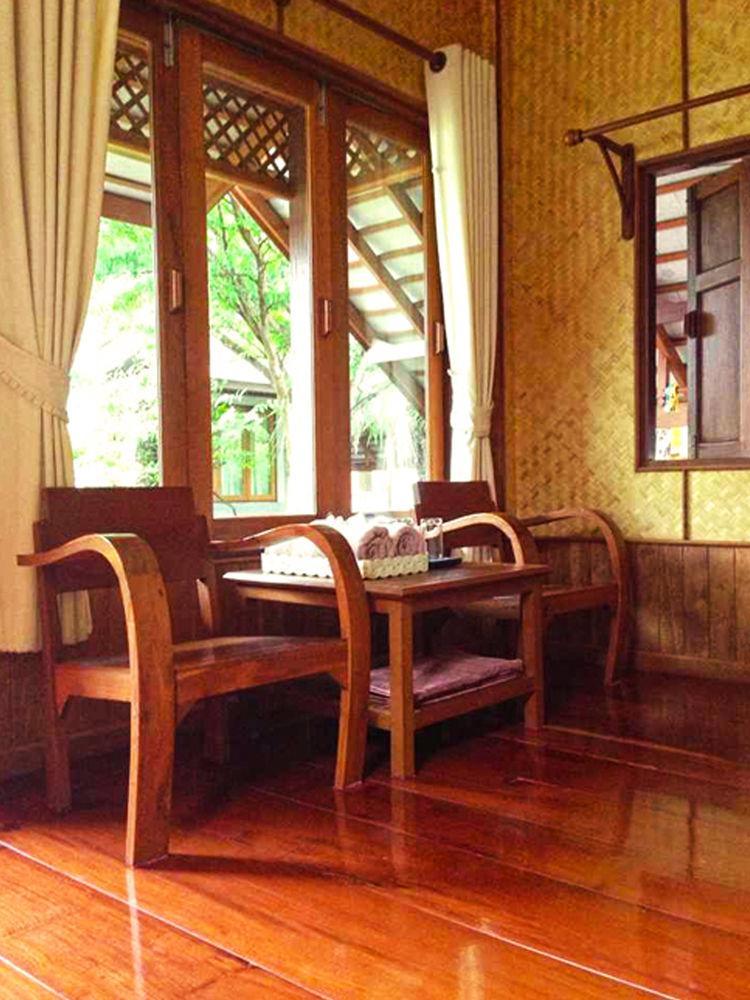 Baan Siriporn Resort Samut Songkhram Exterior foto